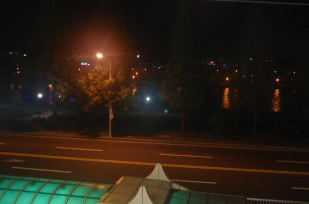 64 Inn Hotel Улсан Екстериор снимка